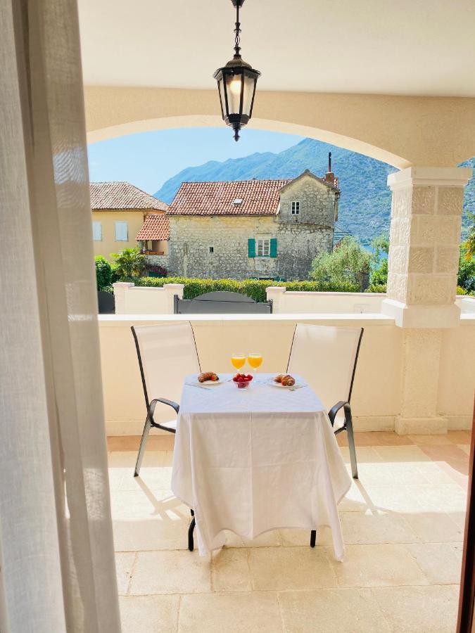 Villa Blanca Risan Dış mekan fotoğraf